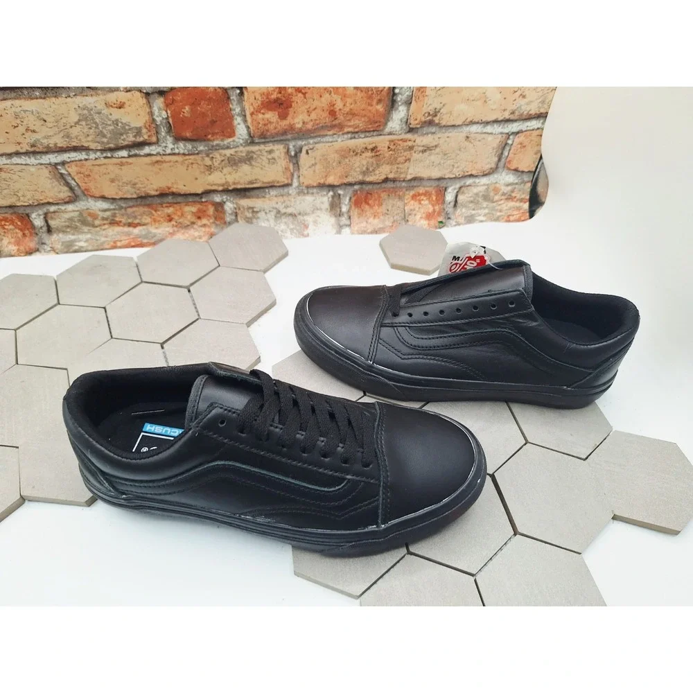 Vans description up